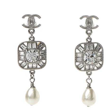 chanel square pearl earrings